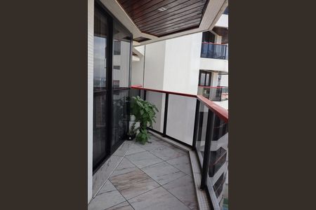Apartamento à venda com 250m², 4 quartos e 4 vagasVaranda da Sala