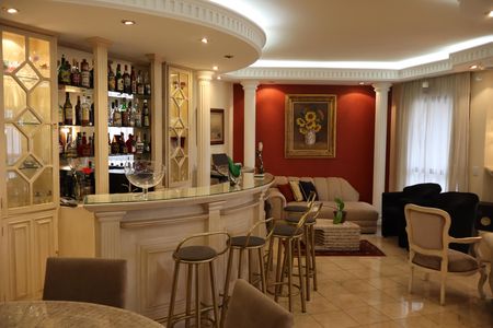 Apartamento à venda com 250m², 4 quartos e 4 vagasSala 