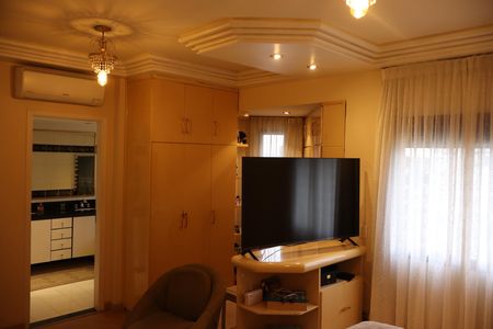 Apartamento à venda com 250m², 4 quartos e 4 vagasSuíte 01