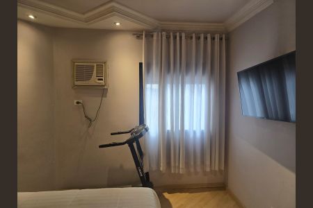 Apartamento à venda com 250m², 4 quartos e 4 vagasSuíte 02