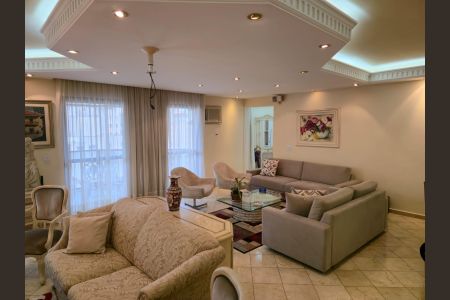 Apartamento à venda com 250m², 4 quartos e 4 vagasSala 
