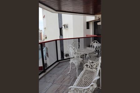 Apartamento à venda com 250m², 4 quartos e 4 vagasVaranda da Sala