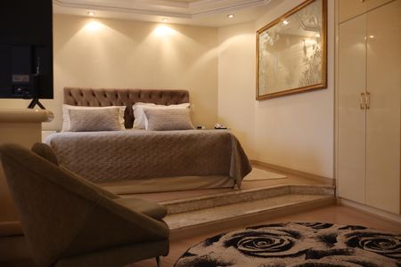 Apartamento à venda com 250m², 4 quartos e 4 vagasSuíte 01