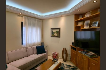 Apartamento à venda com 250m², 4 quartos e 4 vagasSala de TV