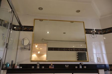 Apartamento à venda com 250m², 4 quartos e 4 vagasBanheiro da Suíte 1