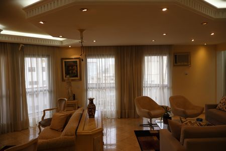 Apartamento à venda com 250m², 4 quartos e 4 vagasSala 