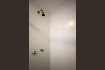 Banheiro Social de apartamento para alugar com 2 quartos, 61m² em Campininha, São Paulo