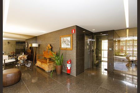 Apartamento à venda com 517m², 4 quartos e 4 vagasHall