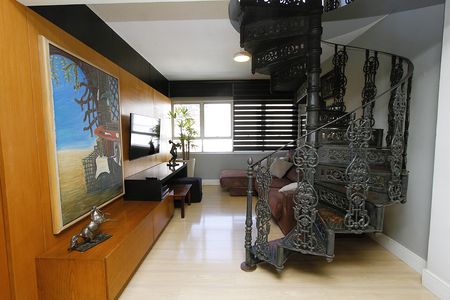 Apartamento à venda com 517m², 4 quartos e 4 vagasSala de TV