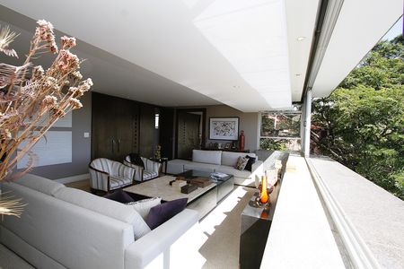Apartamento à venda com 517m², 4 quartos e 4 vagasSala