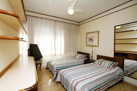 Apartamento à venda com 517m², 4 quartos e 4 vagasQuarto 2