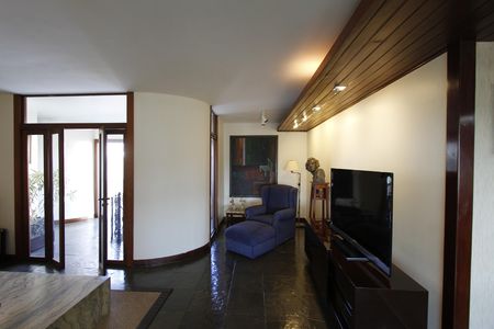 Apartamento à venda com 517m², 4 quartos e 4 vagasCobertura