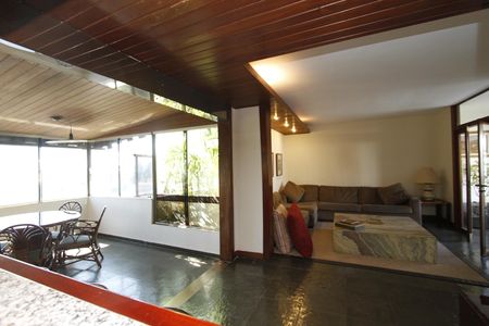 Apartamento à venda com 517m², 4 quartos e 4 vagasCobertura