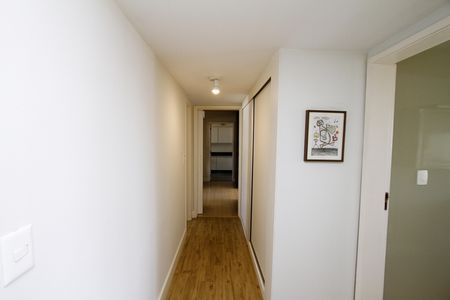 Apartamento à venda com 517m², 4 quartos e 4 vagasCorredor