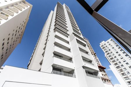Studio à venda com 27m², 1 quarto e sem vaga Studio à venda com 27m², 1 quarto e sem vagaFachada do Bloco