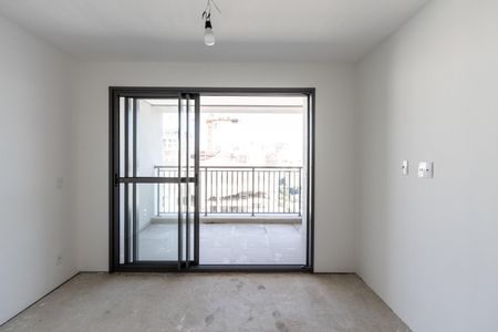 Studio à venda com 27m², 1 quarto e sem vaga Studio à venda com 27m², 1 quarto e sem vagaVaranda