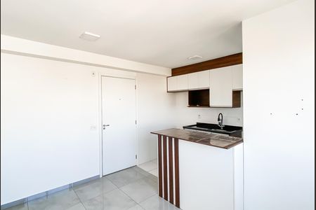 Sala - Cozinha de apartamento para alugar com 2 quartos, 40m² em Vila Penteado, São Paulo