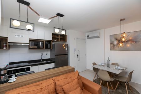 Apartamento à venda com 50m², 1 quarto e sem vaga Apartamento à venda com 50m², 1 quarto e sem vagaSALA DOIS AMBIENTES INTEGRADA A COZINHA