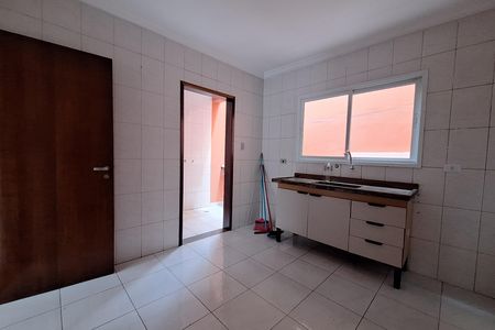 Casa para alugar com 80m², 2 quartos e 2 vagas Casa para alugar com 80m², 2 quartos e 2 vagasCozinha