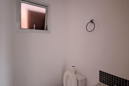 Casa para alugar com 80m², 2 quartos e 2 vagas Casa para alugar com 80m², 2 quartos e 2 vagasLavabo