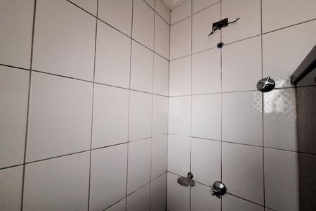 Banheiro da Suíte 2 de casa para alugar com 2 quartos, 80m² em Vila Curuçá, Santo André