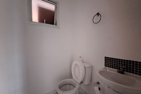 Lavabo de casa para alugar com 2 quartos, 80m² em Vila Curuçá, Santo André