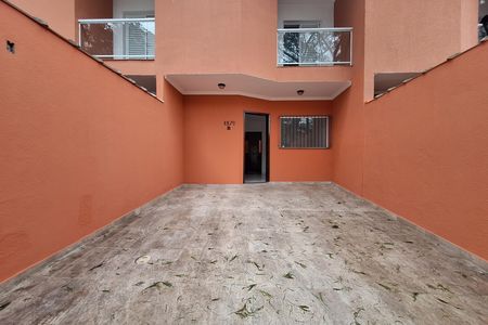 Casa para alugar com 80m², 2 quartos e 2 vagas Casa para alugar com 80m², 2 quartos e 2 vagasGaragem
