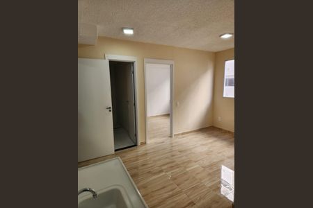 Apartamento para alugar com 32m², 2 quartos e sem vaga Apartamento para alugar com 32m², 2 quartos e sem vagaSala