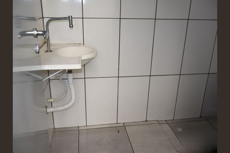 Casa para alugar com 70m², 2 quartos e sem vagaBanheiro