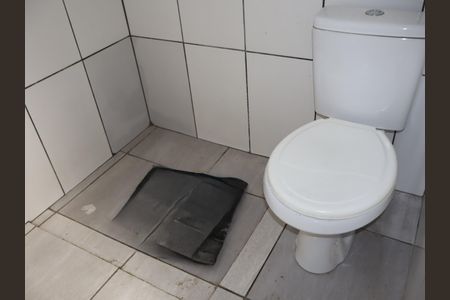 Casa para alugar com 70m², 2 quartos e sem vagaBanheiro