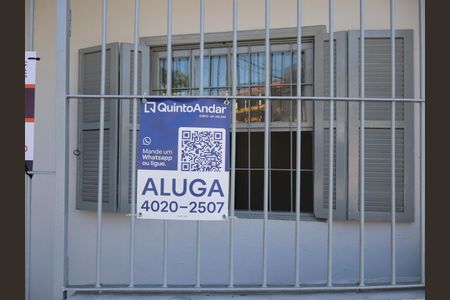 Placa de casa para alugar com 2 quartos, 70m² em Jardim Santa Adelia, São Paulo