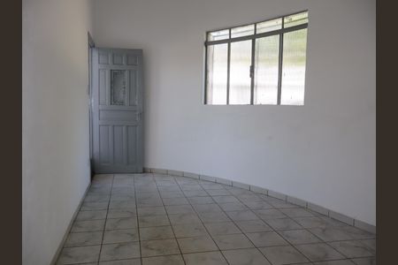 Sala de casa para alugar com 2 quartos, 70m² em Jardim Santa Adelia, São Paulo
