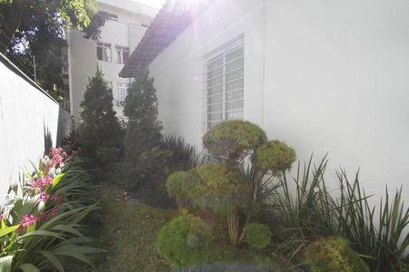 Casa à venda com 291m², 5 quartos e 8 vagasJardim