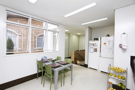 Cozinha de casa à venda com 5 quartos, 291m² em Luxemburgo, Belo Horizonte