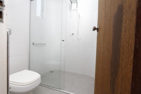 Casa à venda com 291m², 5 quartos e 8 vagasBanheiro Social