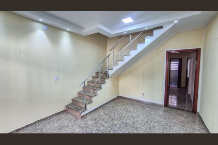 Casa à venda com 3 quartos, 170m² em Coelho Neto, Rio de Janeiro