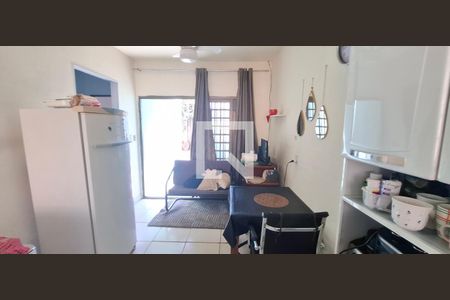Casa para alugar com 90m², 2 quartos e 3 vagas Casa para alugar com 90m², 2 quartos e 3 vagasSala/cozinha