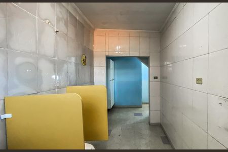 Casa para alugar com 415m², 3 quartos e sem vaga