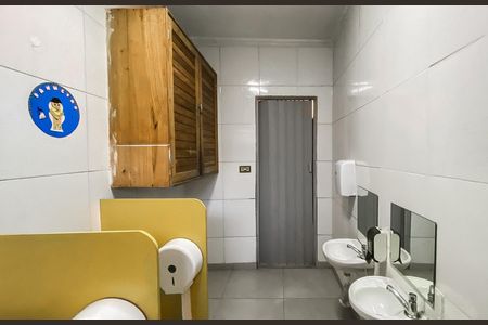 Casa para alugar com 3 quartos, 415m² em Ponte Rasa, São Paulo
