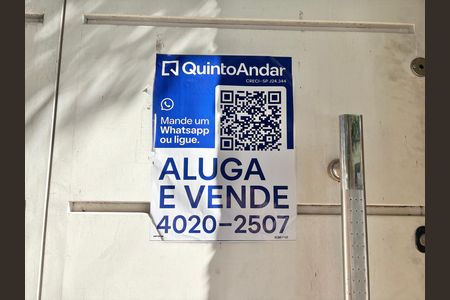 Casa para alugar com 230m², 4 quartos e 5 vagas Casa para alugar com 230m², 4 quartos e 5 vagasPlaca