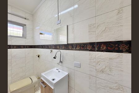 Casa para alugar com 230m², 4 quartos e 5 vagas Casa para alugar com 230m², 4 quartos e 5 vagasBanheiro