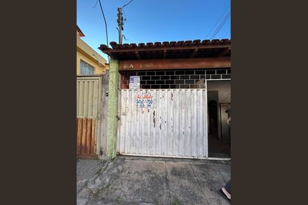 Casa para alugar com 50m², 2 quartos e sem vaga