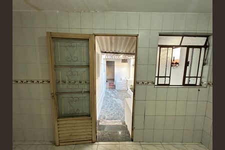 Casa para alugar com 2 quartos, 50m² em Conjunto Lagoa, Belo Horizonte