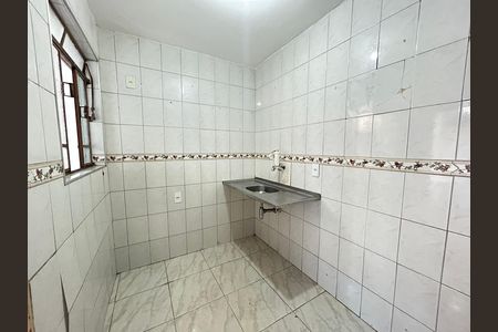 Casa para alugar com 50m², 2 quartos e sem vaga