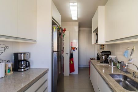 Apartamento para alugar com 3 quartos, 105m² em Vila Romana, São Paulo