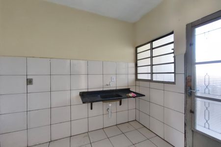 Casa para alugar com 40m², 1 quarto e 1 vaga Casa para alugar com 40m², 1 quarto e 1 vagaCozinha