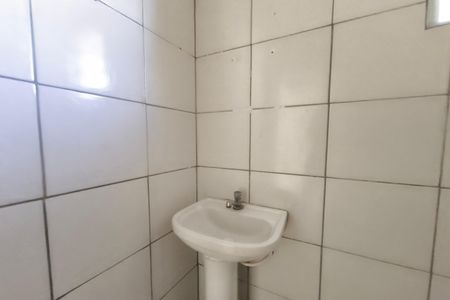 Casa para alugar com 40m², 1 quarto e 1 vaga Casa para alugar com 40m², 1 quarto e 1 vagaBanheiro
