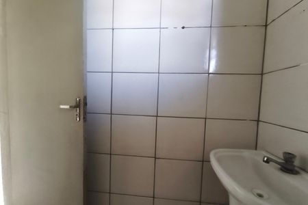Casa para alugar com 40m², 1 quarto e 1 vaga Casa para alugar com 40m², 1 quarto e 1 vagaBanheiro