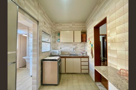 Apartamento para alugar com 126m², 3 quartos e 1 vaga