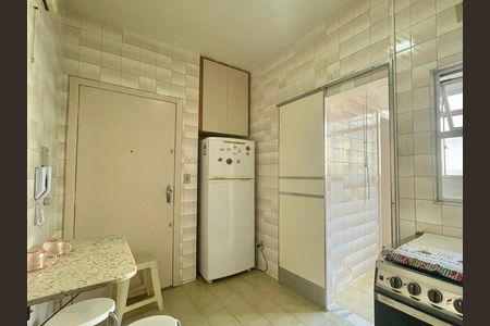 Apartamento para alugar com 126m², 3 quartos e 1 vaga